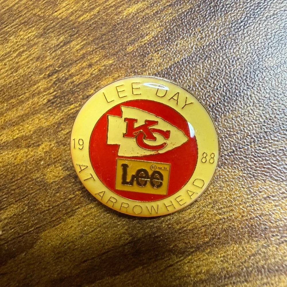 Vintage 1988 Kansas City Chiefs Lee Day At Arrowhead Stadium Enamel Lapel Pin